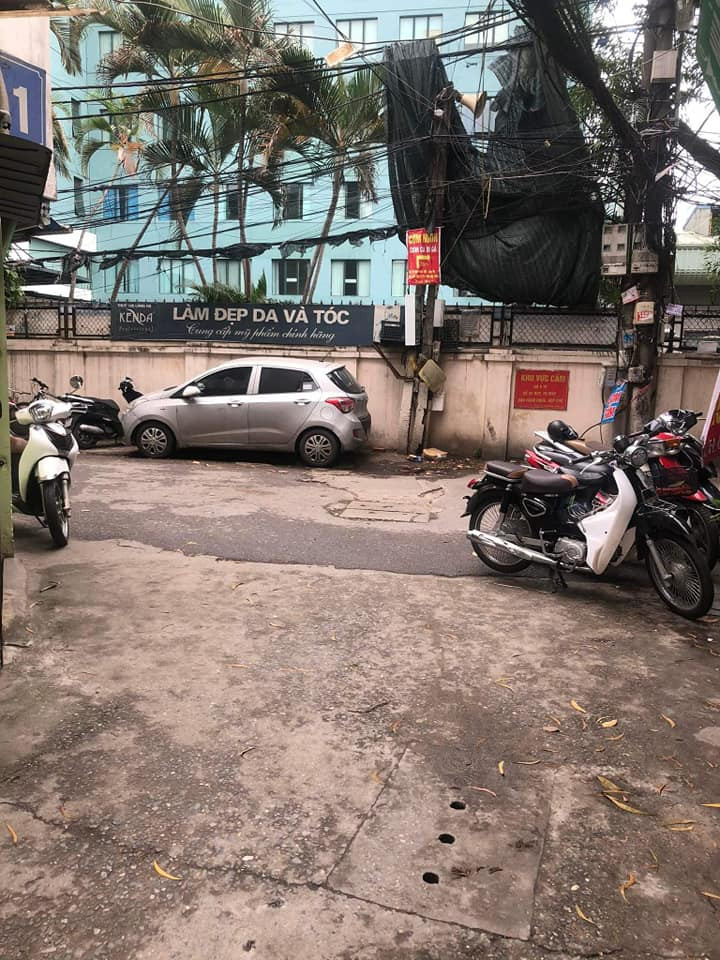 Bán Nhà Láng Hạ - Đống Đa 39M, 5 Tầng, MT5.2m, Giá 4.7 tỷ.Liên hệ em Dũng 0983.833.999