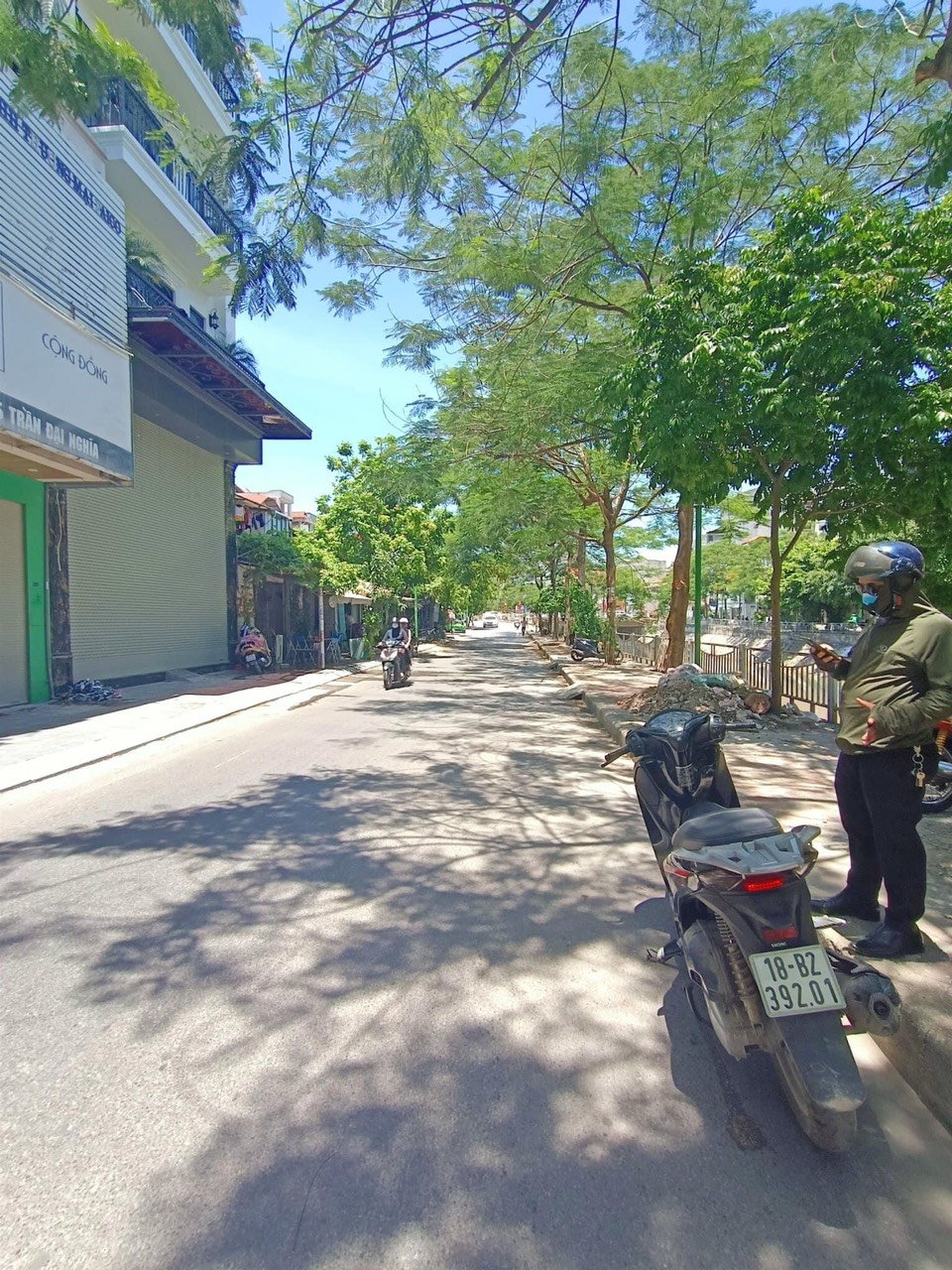 Bán nhà mặt phố tại Hoàng Mai, Hà Nội diện tích 72m2 giá 20 Tỷ - Vị trí đẹp , Kinh Doanh cực tốt