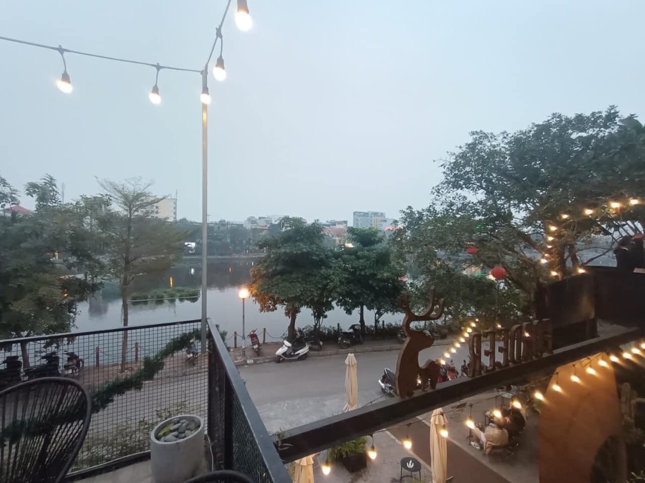 Bán Biệt Thự Mặt Hồ Văn Quán Hồ Than Thở Hà Đông. 315m2, 70 Tỷ