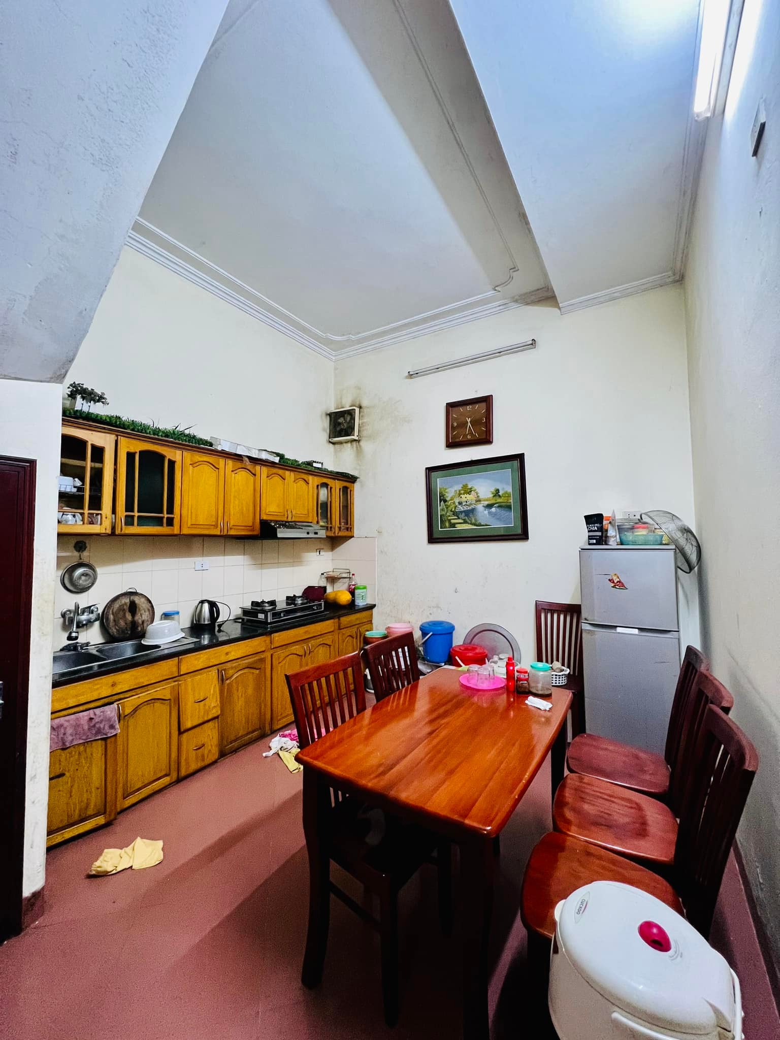 Bán nhà khu vực vip- mặt ngõ, ô tô 41m2 x 4 tầng ngõ 126 Hoàng Quốc Việt. Giá 6.5 tỷ