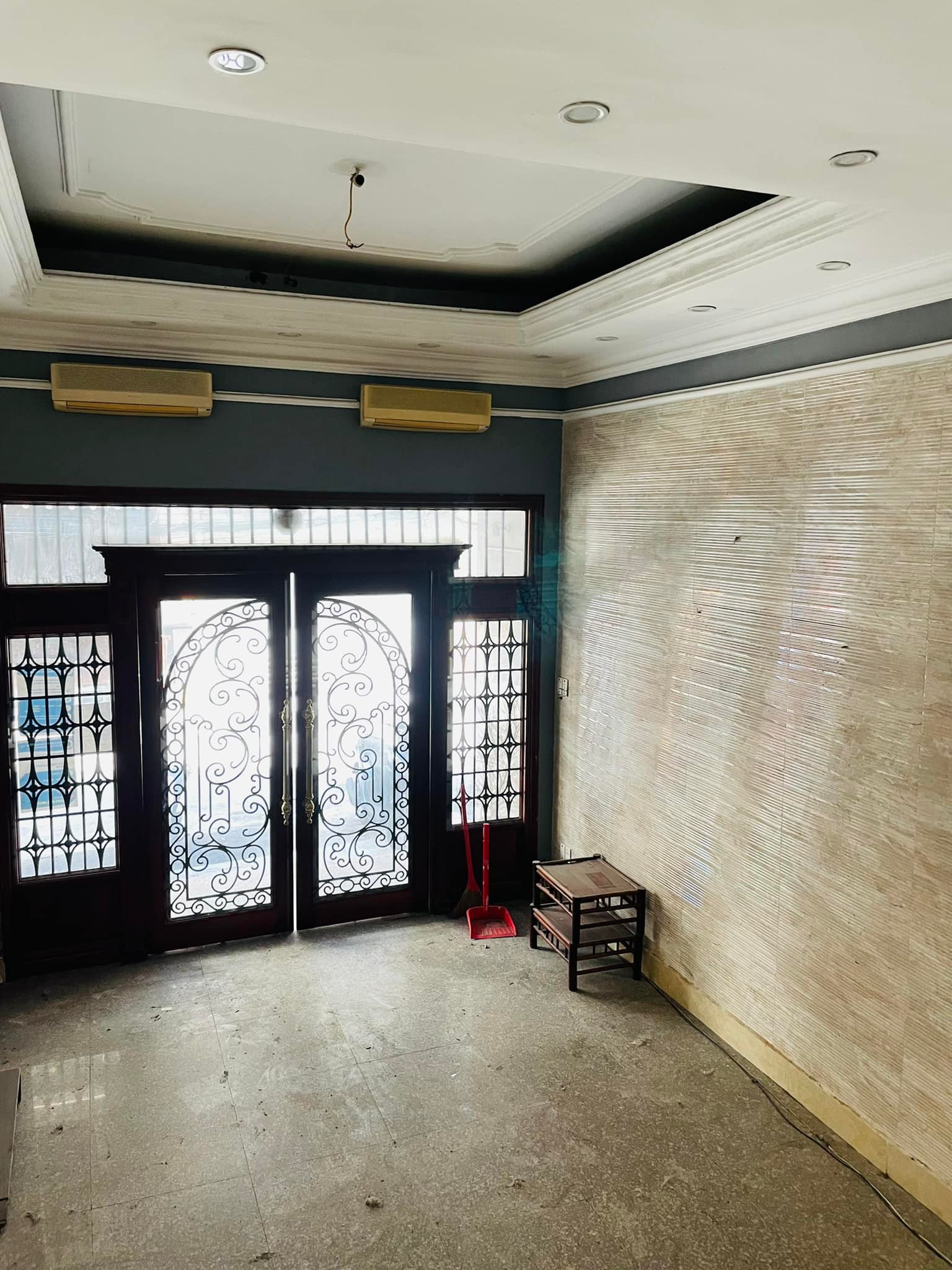 Tô Tịch, Hàng Ngang,Hàng Đào, 1 phút ra hồ Hoàn Kiếm. Bán nhà có DT101m2, MT4.1m