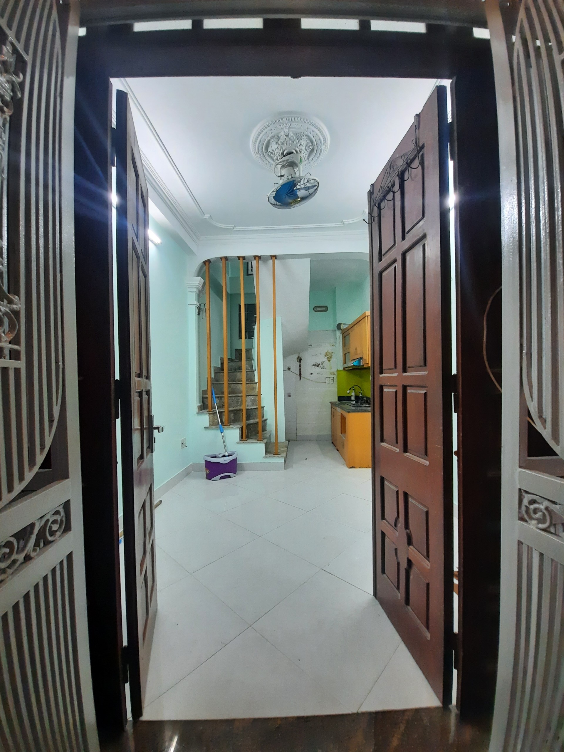 Cần bán GẤP nhà mặt ngõ Lương Khánh Thiện, Tân Mai, 23m2 4 tầng, gần Phố, 1,6x tỷ