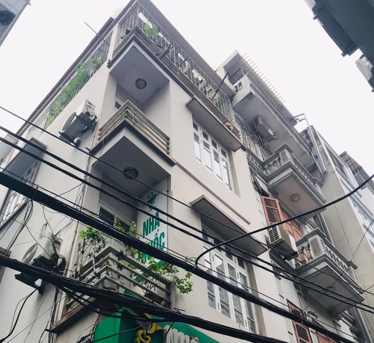 LÔ GÓC - KINH DOANH – NHÀ ĐẸP, Ô TÔ - NGÕ THÔNG - GẦN PHỐ CẦU GIẤY 54M2 NHỈNH 8 TỶ