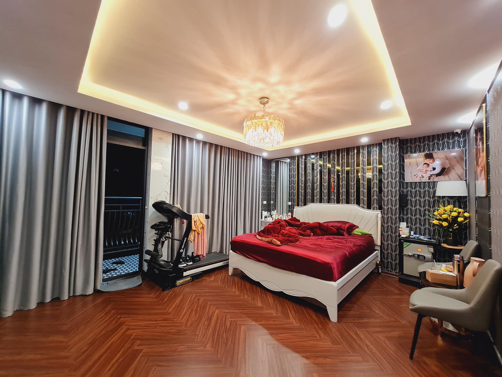 Bán nhà mặt phố Lê Ngọc Hân, Hai Bà Trưng 56m, 3 tầng, mt 4m. Giá: 26.2 tỷ