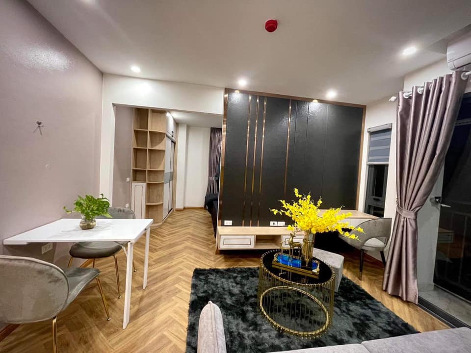 Tòa nhà CHCC, nội thất tiền tỷ, view triệu đô - ngõ 29 Võng Thị. 121m2, 8 tầng, 8.3m MT. Giá 42.5 tỷ