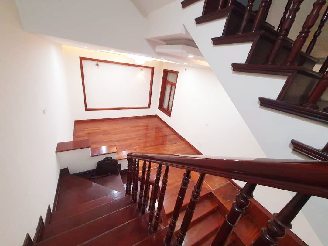 Bán nhà ĐẸP LONG LANH ngõ 21 Lê Đức Thọ, GARA Ô TÔ, ô chờ THANG MÁY, KINH DOANH sầm uất 0981158507