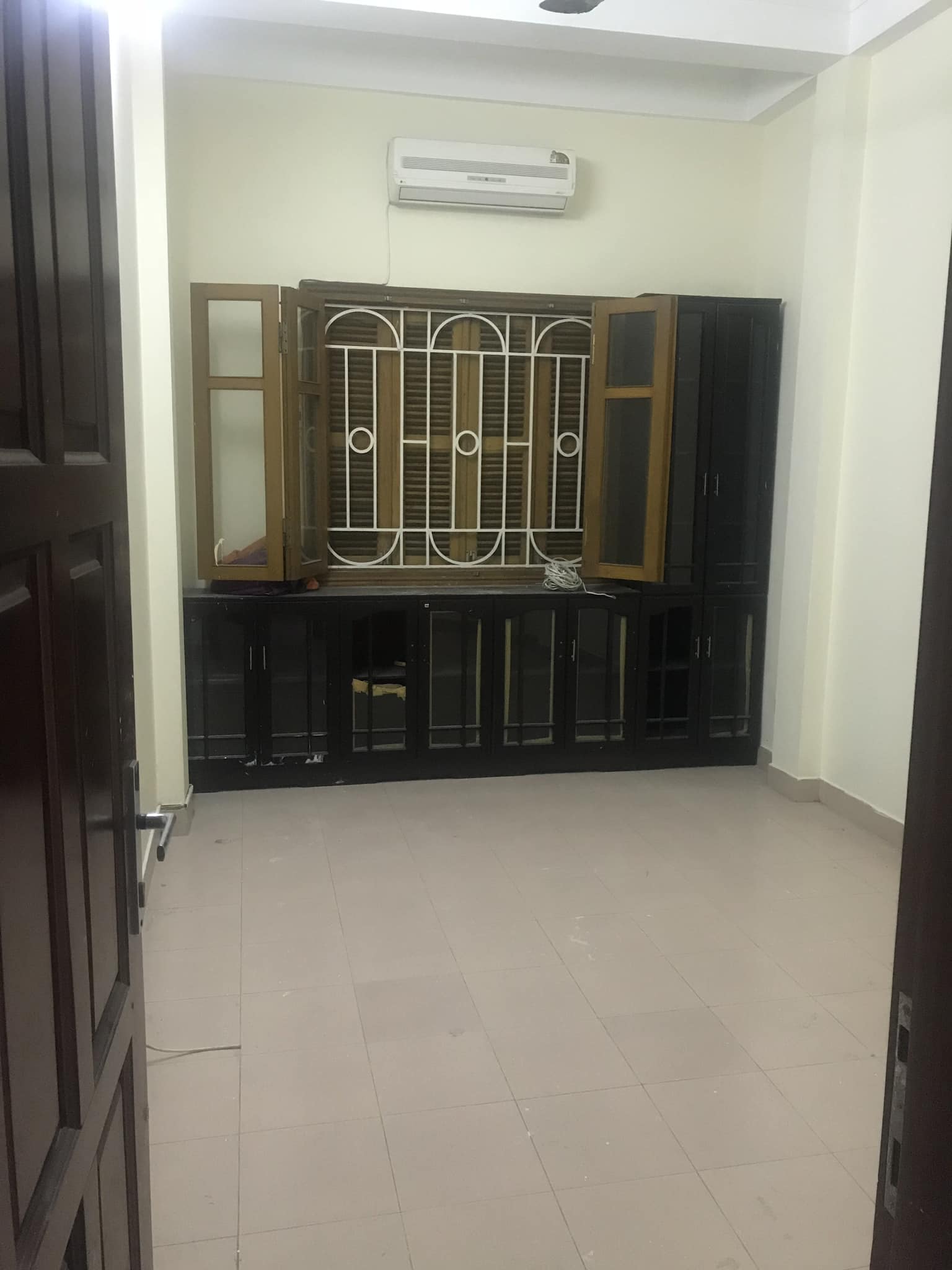 Bán nhà ngõ 260 Cầu Giấy-ngõ 3 gác-cách ô tô 50m-nhà ở ngay-38m*4tầng-MT 3.5m-Giá 4.2tỷ