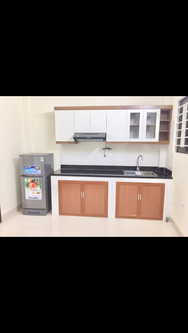 Bán gấp nhà ngõ 447 Lạc Long Quân - 50m ra hồ tây, dòng tiền ổn định. 89m2, 6.5m MT. Giá 12.5 tỷ