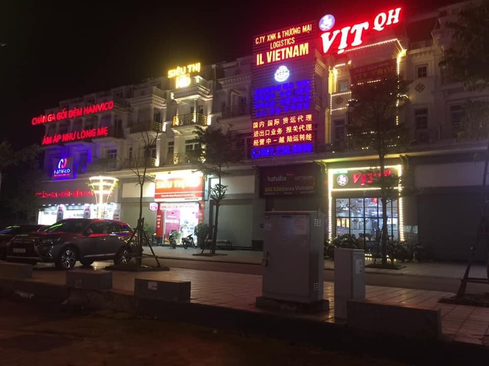 Bán tòa nhà mặt phố Xã Đàn, quận Đống Đa, 108m2, MT 5m, 7 tầng đẹp 50 tỷ