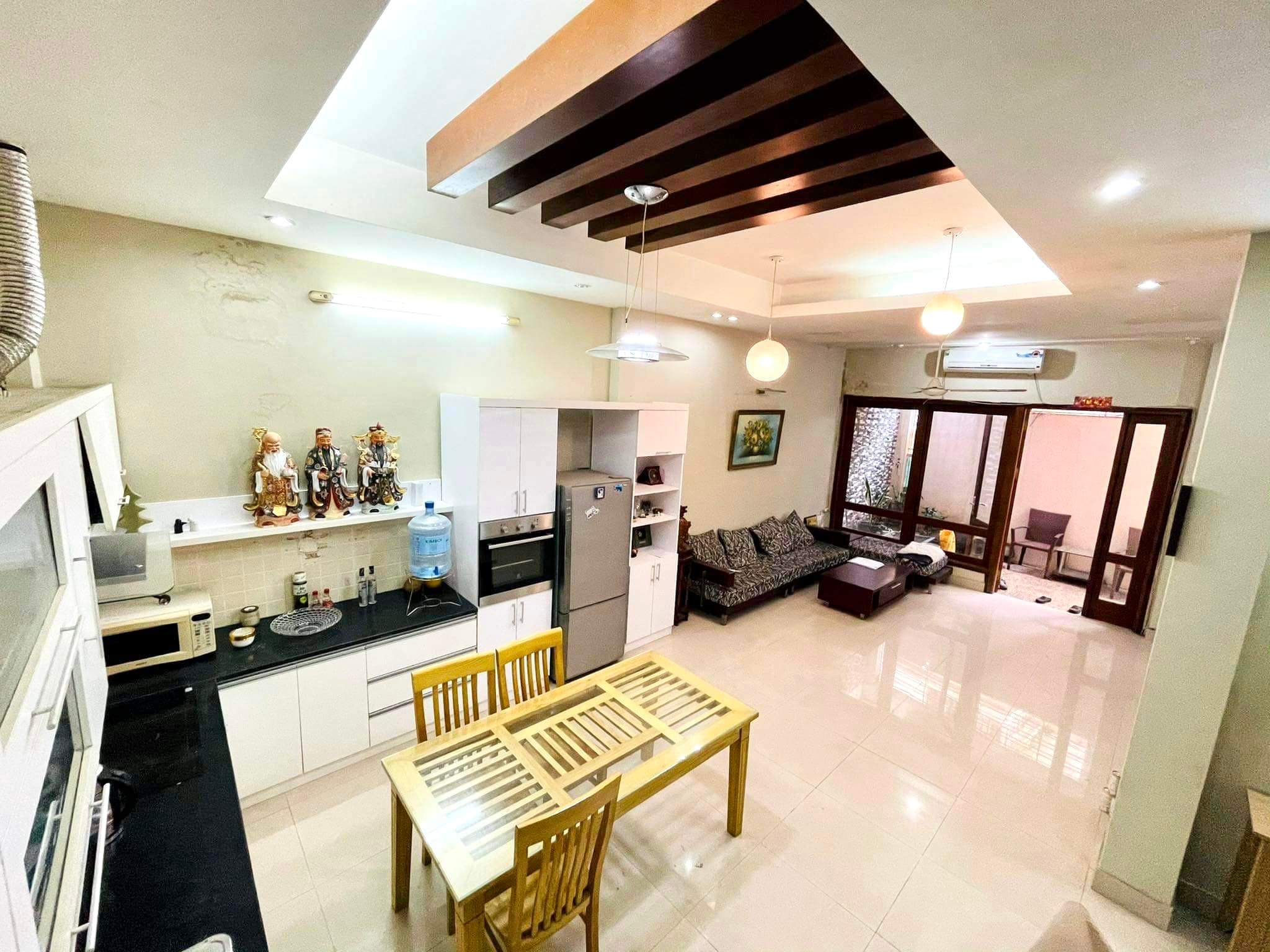 SIÊU PHẨM ĐẦU TƯ XÂY CĂN HỘ CHO TÂY THUÊ - TRÍCH SÀI VIEW HỒ TÂY CỰC ĐỈNH Chỉ 22 tỷ, 100m2, Mt 9,1m.