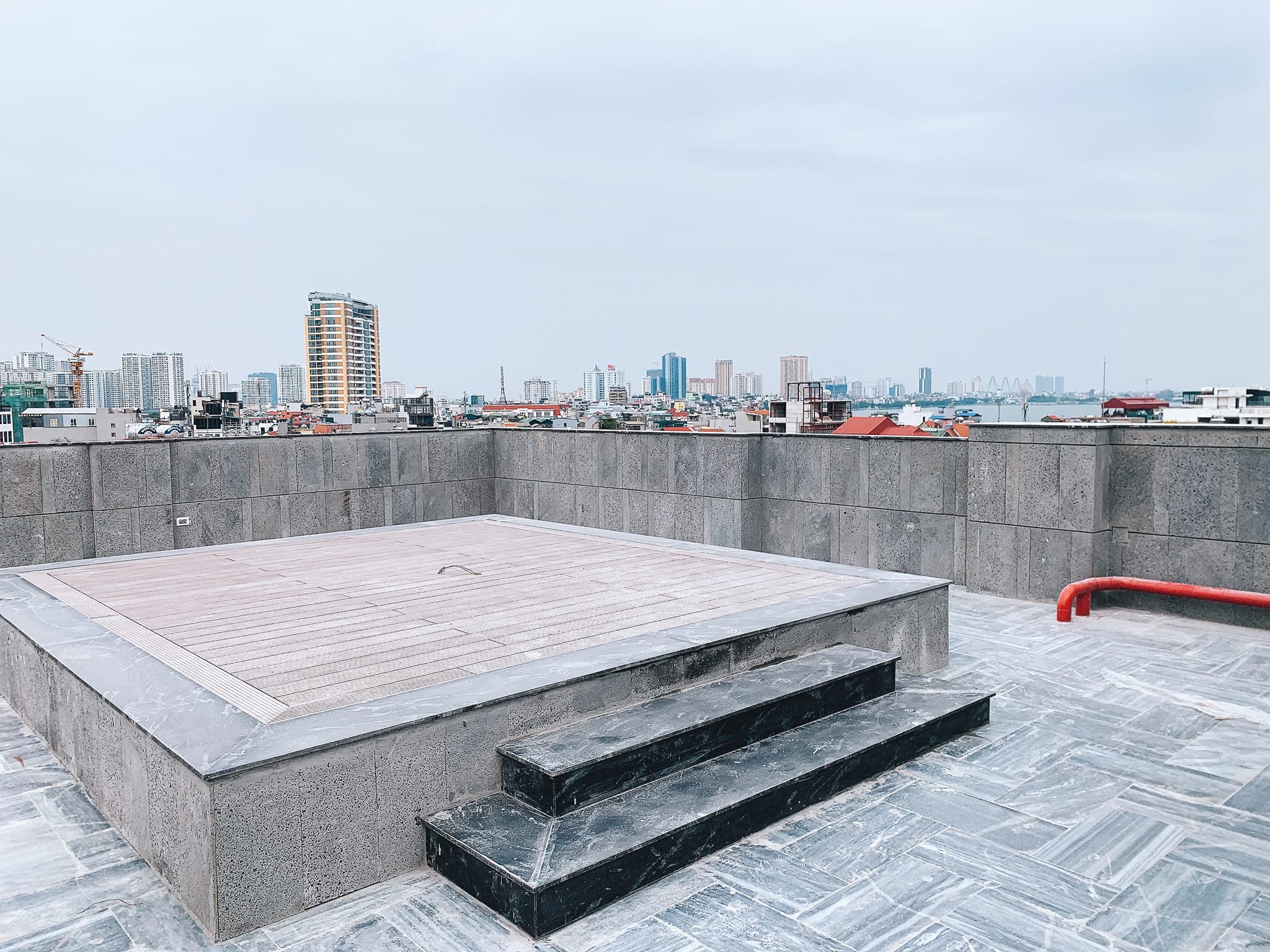 Siêu phẩm tòa nhà văn phòng Tây hồ, 13m mặt tiền - ngõ 31 Võng Thị, 220m2, 8 tầng thang máy. 90 tỷ