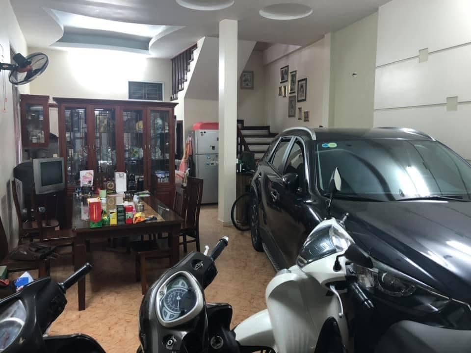 SIÊU PHẨM Ô TÔ NẰM TRONG NHÀ - HOÀNG CẦU - ĐỐNG ĐA Chỉ 14.5 tỷ - 65m2 - 5 tầng - Mt 4.5m