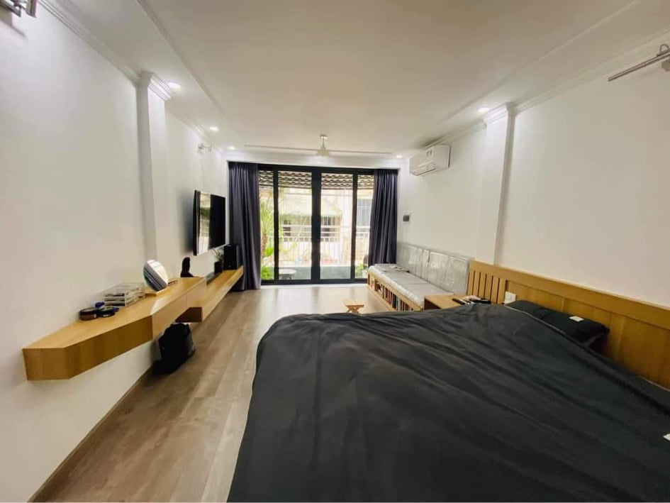 Siêu Phẩm Kinh Doanh Đỉnh Phố Thái Hà Đống Đa. Diện Tích 48m2 ,giá cực mềm Sấp Sỉ 8 tỷ.