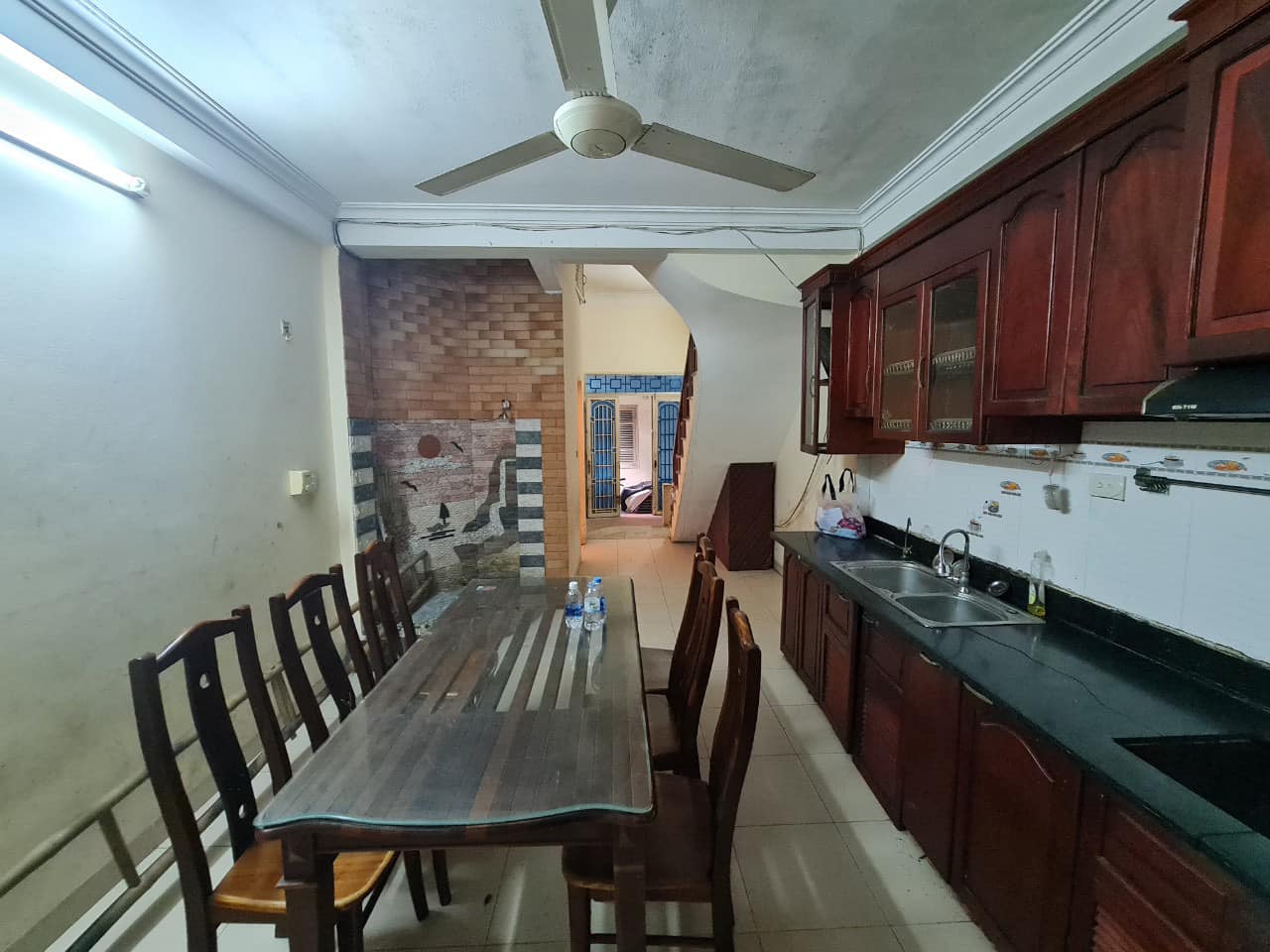 Bán Gấp Nhà Trương Định - Hoàng Mai 39m, 5 Tầng, Mt 3.5m Giá 4.05 tỷ. Liên Hệ: Mr Dũng 0983833999.