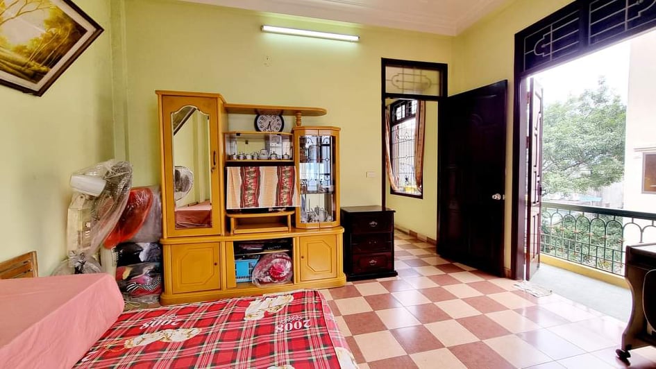 Tin Nóng Vừa Ra Lò Siêu Phẩm Cực Rẻ Quận Đống Đa. DT 105m2, Mặt Tiền 7.3m, Giá 6.6 Tỷ.