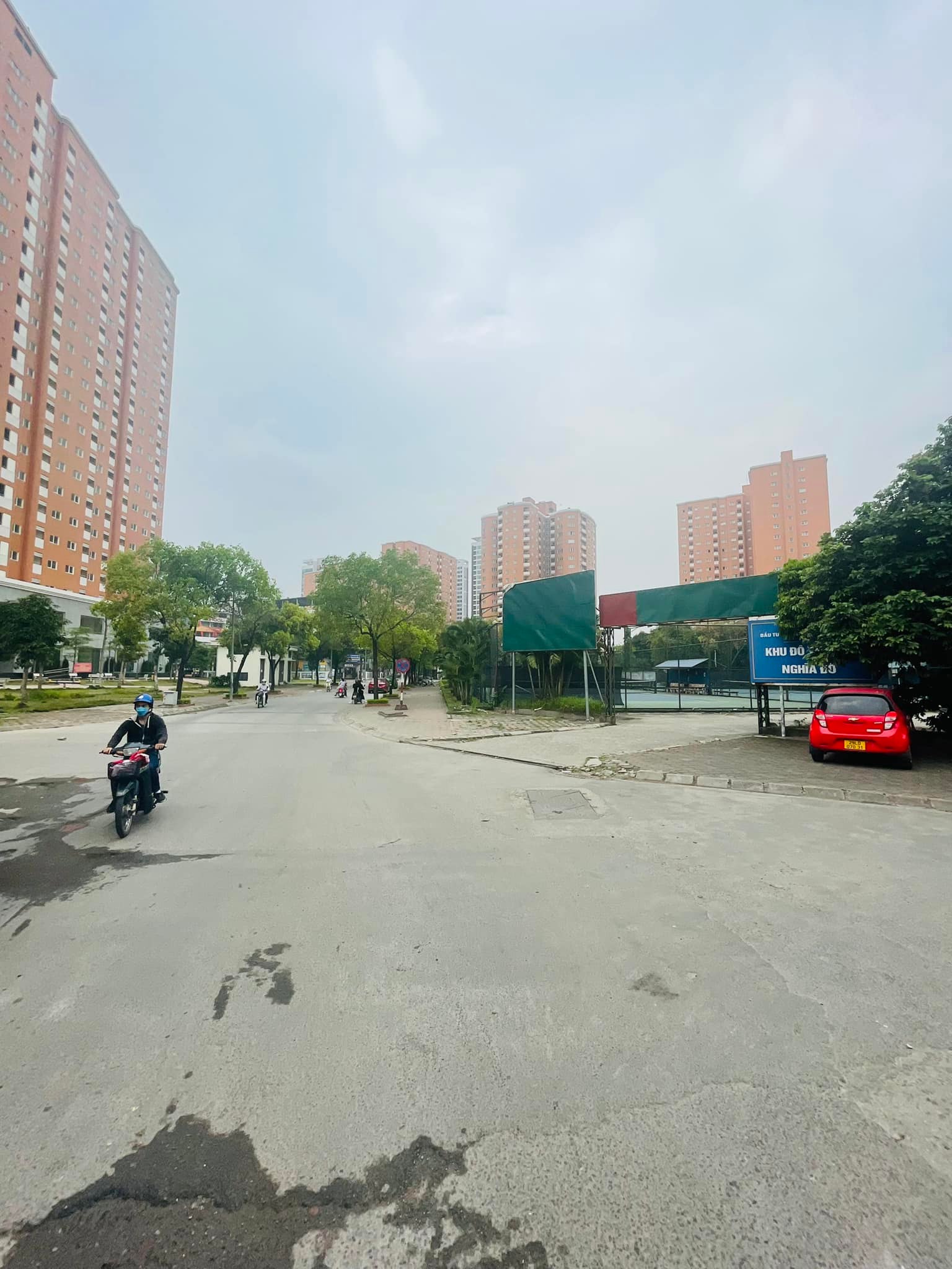 Bán nhà riêng, phân lô, ô tô tránh ngõ 106 Hoàng Quốc Việt, 48m2, 4 tầng. Giá 10.8 tỷ