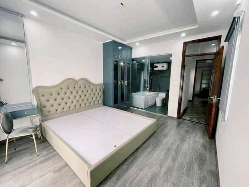 Nhà mặt phố Lương Khánh Thiện, 51m2 x 5T, MT 4m, 9.5 tỷ, 0867195893