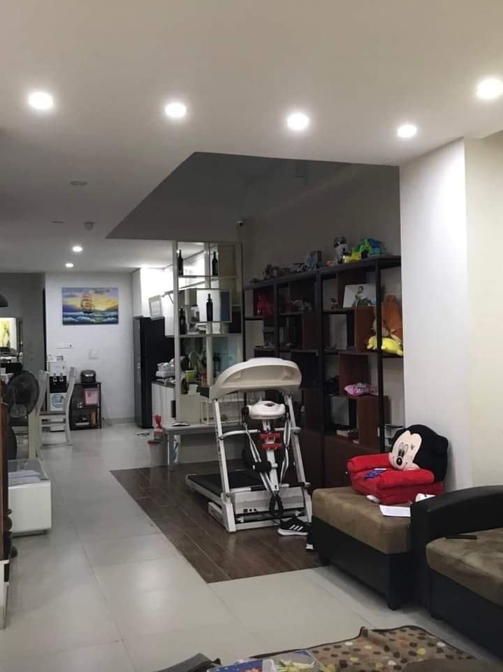 Bán biệt thự 151 Nguyễn Đức Cảnh, 143m2, MT 9.5m, giá 26 tỷ, 0985868893