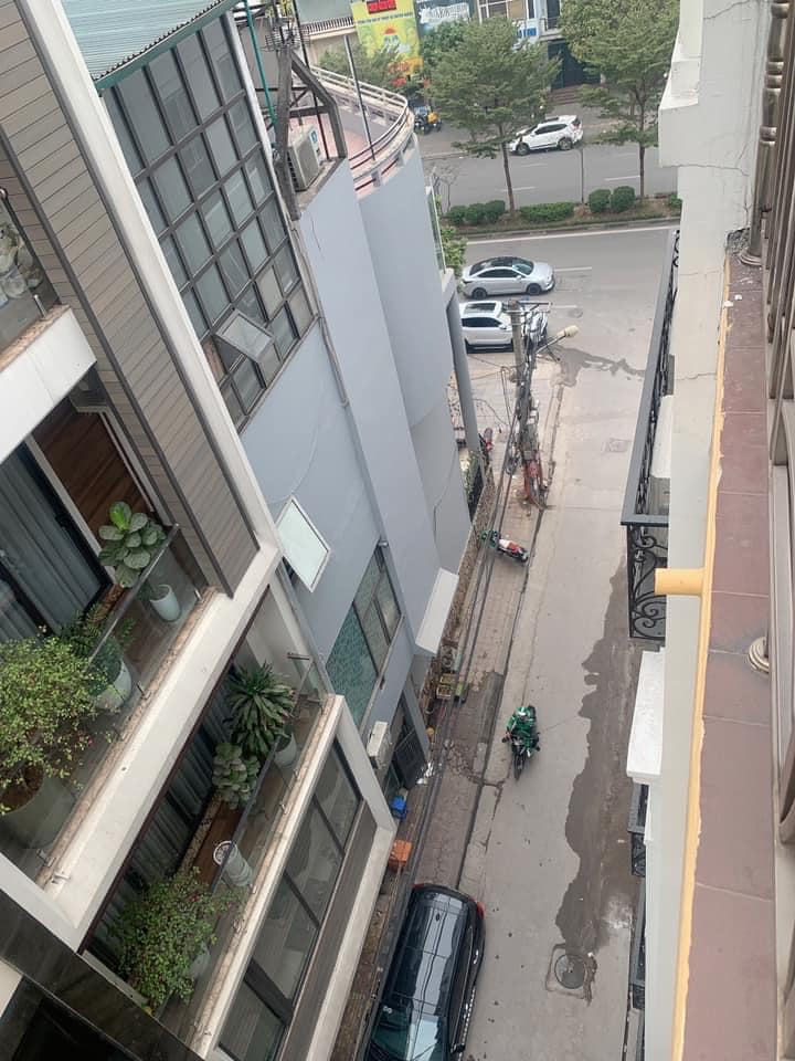 Bán nhà liền kề, mặt phố Trung Kính chỉ 20m, 72m2 7 tầng, 1 hầm, MT 5.2m giá 21.5 tỷ