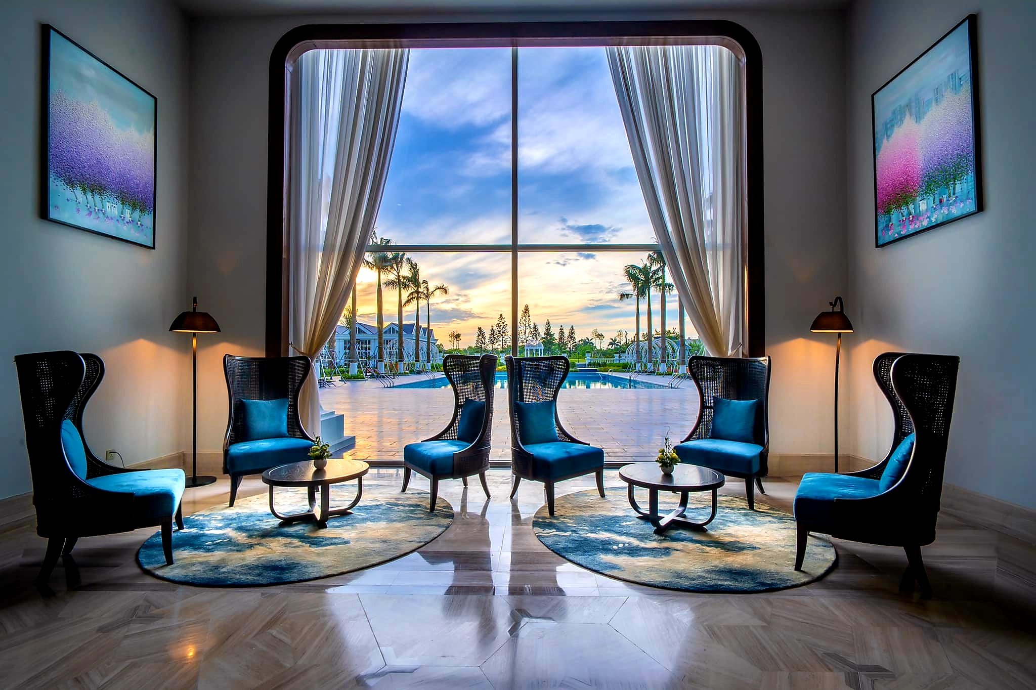 Bán KHÁCH SẠN ĐẲNG CẤP ~200m2 GIÁ TỐT NHẤT gần ngõ 45 TRẦN THÁI TÔNG Khu ĐTM CẦU GIẤY 0981158507