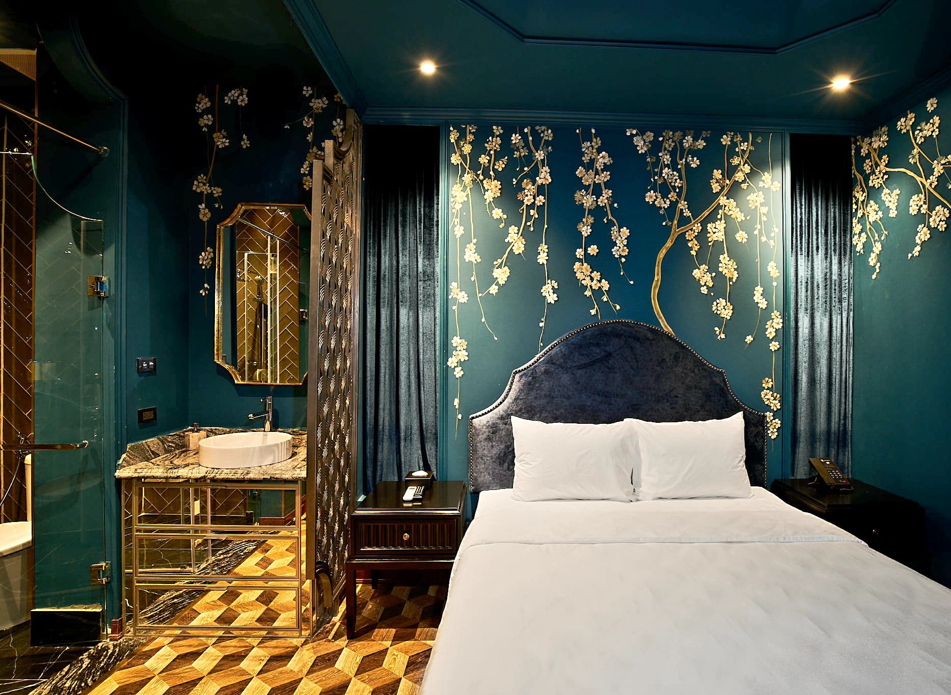 GIẢM 3 TỶ bán nhanh KHÁCH SẠN ĐẲNG CẤP METROPOL 5* Biệt thự KĐT Yên Hoà Cầu Giấy 0981158507 Cần bán KHÁCH SẠN CAO CẤP