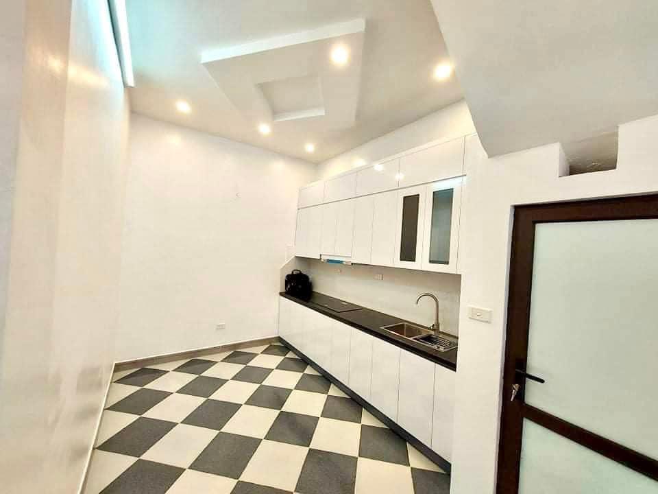 Bán Nhà Phố Tân Mai - Hoàng Mai - DT 40m, 4Tầng, Mt4m, Giá 3.9 tỷ Xem Nhà Chi Tiết Liên Hệ: 0983833999.