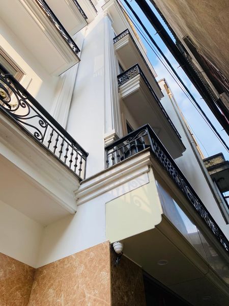 Bán nhà phố Hàng Thùng, 2 mặt phố, thang máy, bể bơi, gara, sinh dòng tiền, giá 350 tỷ