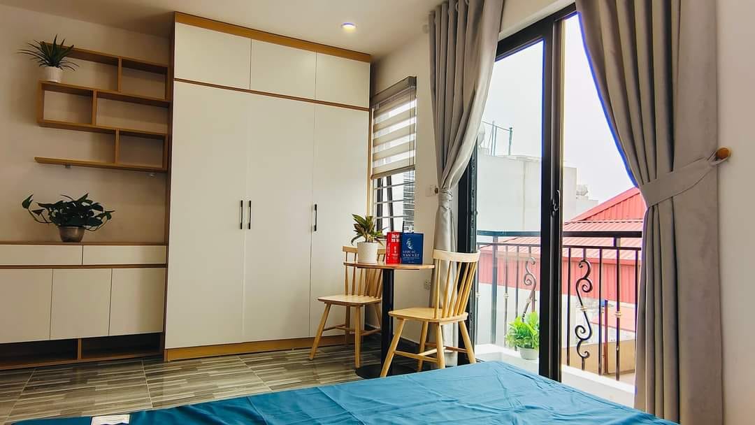 NHÀ DONG TIỀN_NGÕ THÔNG - 7 TẦNG THANG MÁY - Ô TÔ 7 CHỖ VÀO NHÀ - 18 CĂN HỘ CHO THUÊ - DÒNG TIỀN