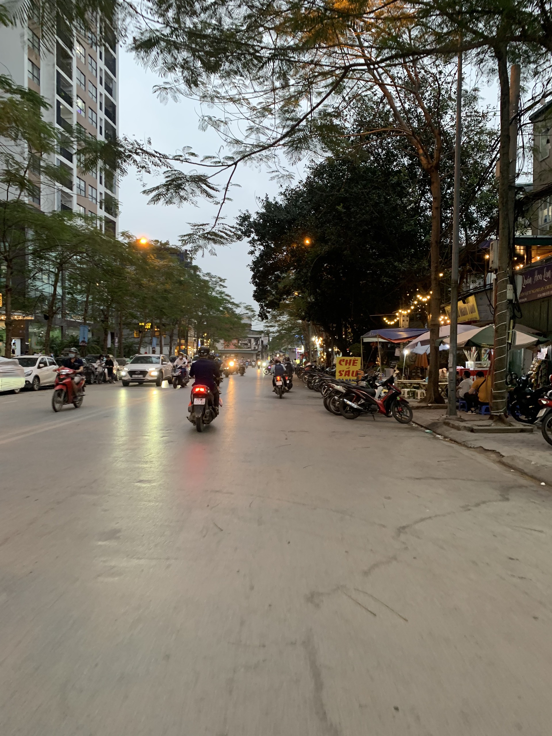 Hoàng Đạo Thành - Khương Đình : siêu nhà đẹp MT 7m, ô tô đỗ cửa, thuận tiện kinh doanh và sinh sống