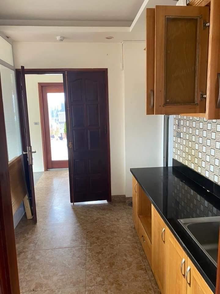 Siêu Phẩm nhà 8 tầng mới 84m2 Hoàng Quốc Việt Kinh Doanh dòng tiền cực tốt