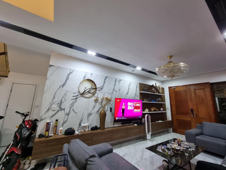 Trần Quốc Hoàn, Cầu Giây,, 82m2 x 4T, MT 6.8m, OTO tránh, Nhà mới đẹp, 25 tỷ.