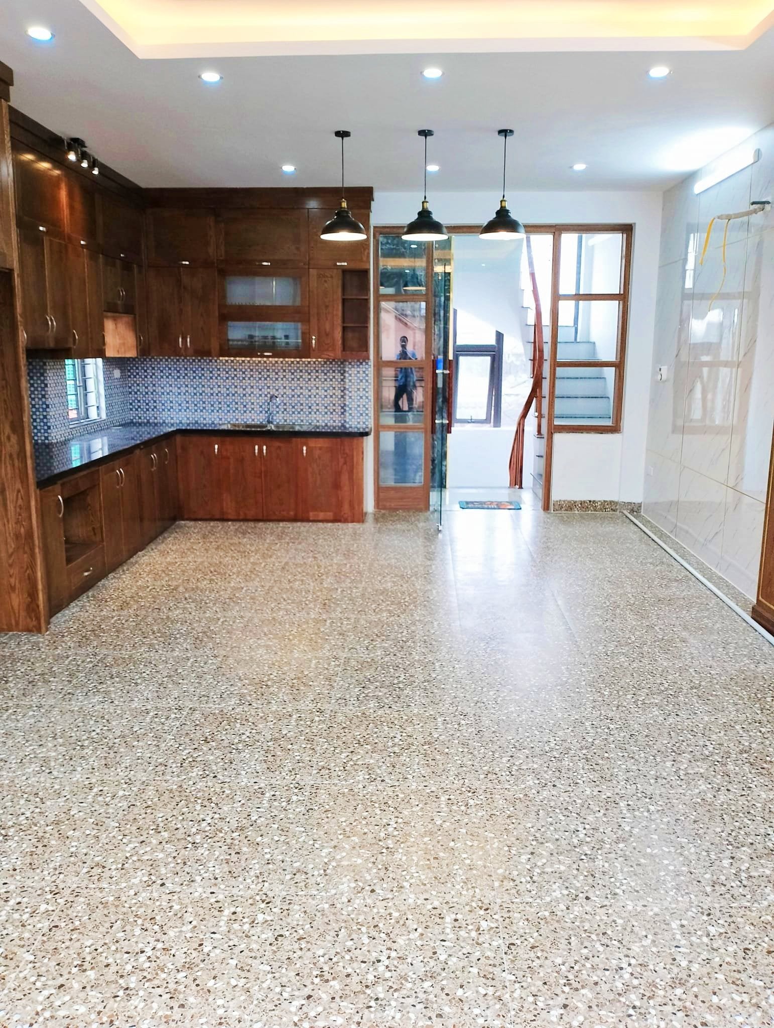 Bán nhà Hoàng Văn Thái 38m nhà C4, MT 4.3 giá 4.4 tỷ Thanh Xuân