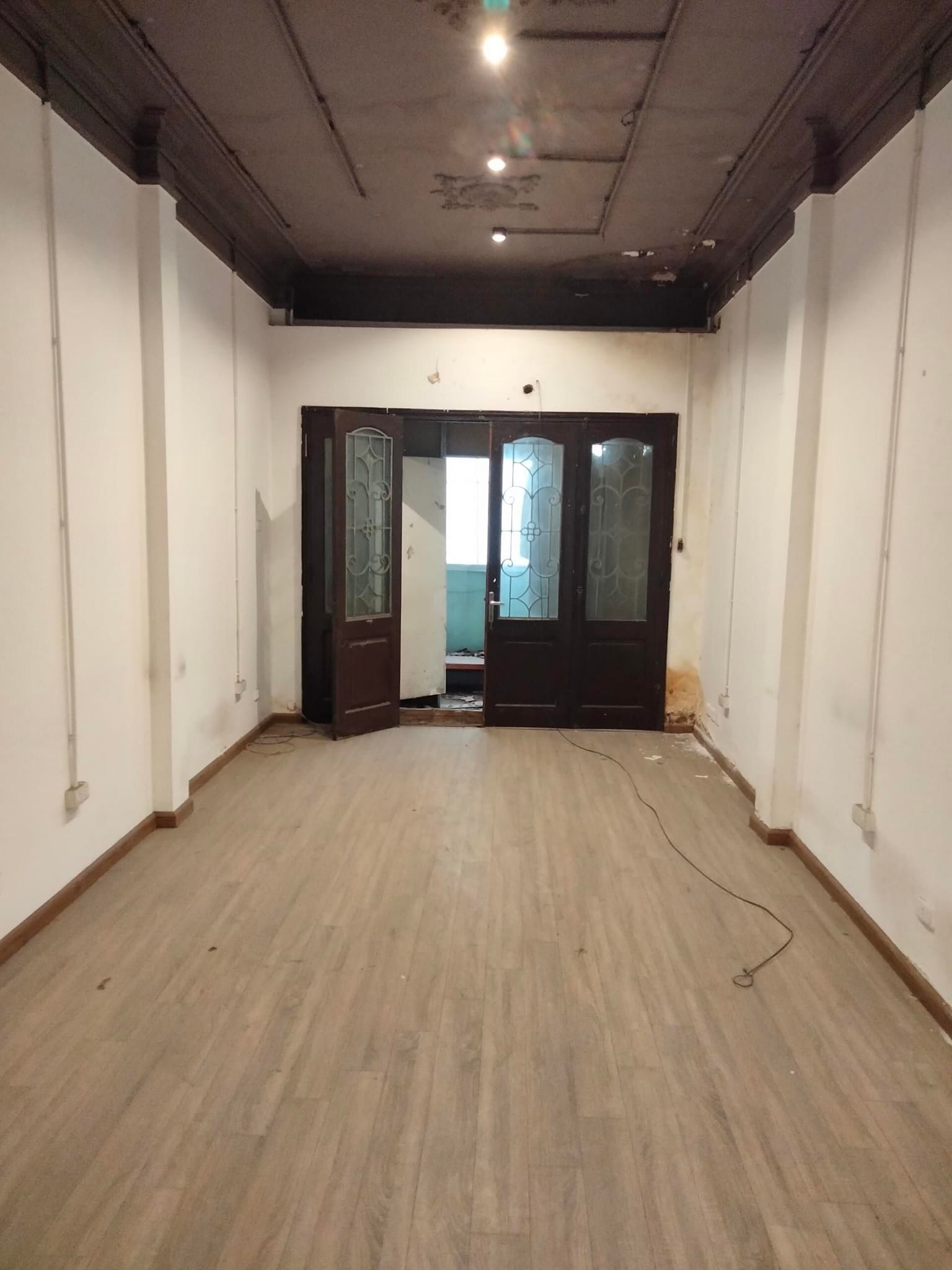 Nhà mặt phố Phạm Ngọc Thạch, 88m2 x 5T, móng 10 tầng, 80 triệu/th, 26.5 tỷ, 0985868893