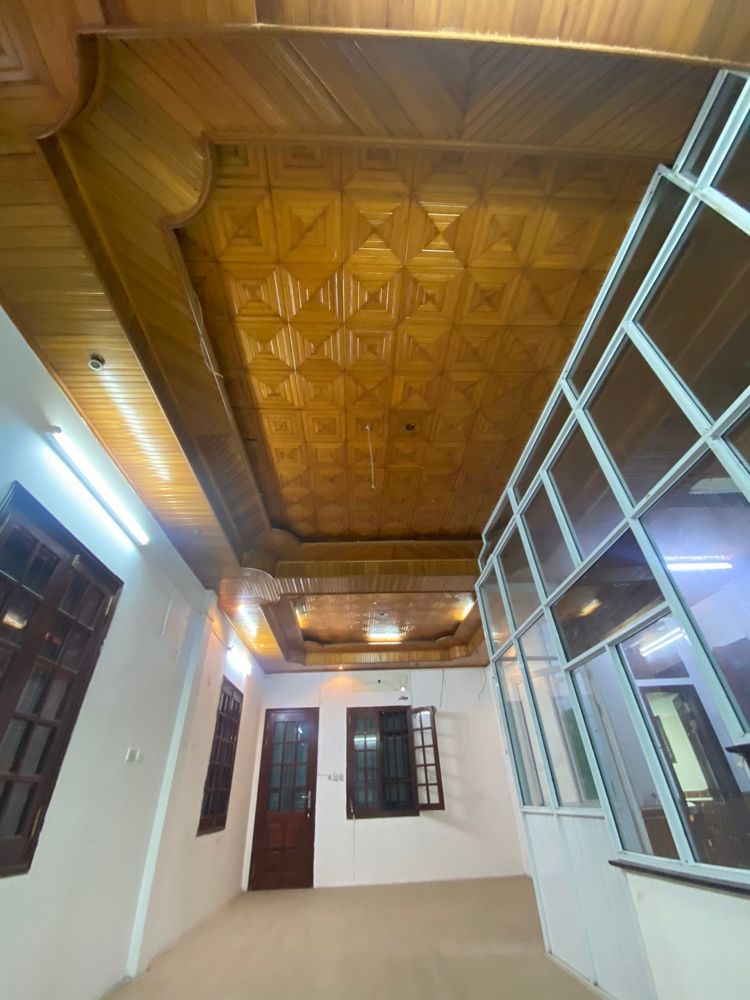 Bán nhà chính chủ phố Linh Lang,Cống Vị, Ba Đình. DT 117m2, MT 5.1m