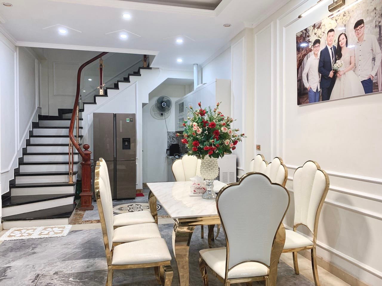 Bán nhà Bồ Đề Long Biên, nhà mới ngõ oto thông 33/36m2, 5 Tầng, chỉ 5.5 Tỉ có thương lượng