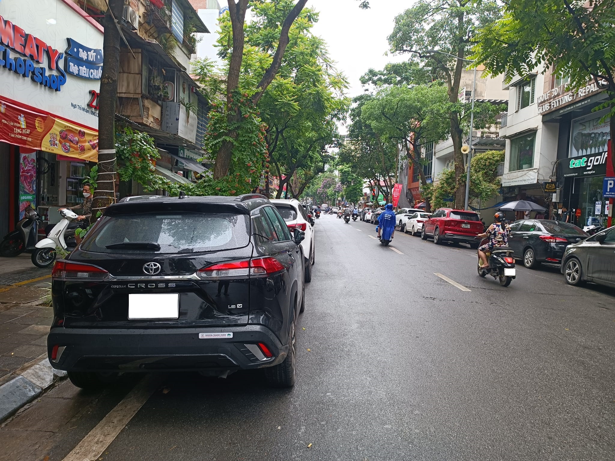 Nhà mặt phố Ngô Thì Nhậm, 240m2, MT 12m, nở hậu, 550 triệu/m2, 0985868893