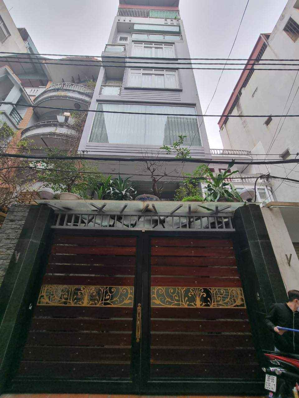 Mặt phố ít nhà bán. Bán nhà phố Lý Thường Kiệt, Hoàn Kiếm. DT 95m2, MT 5m