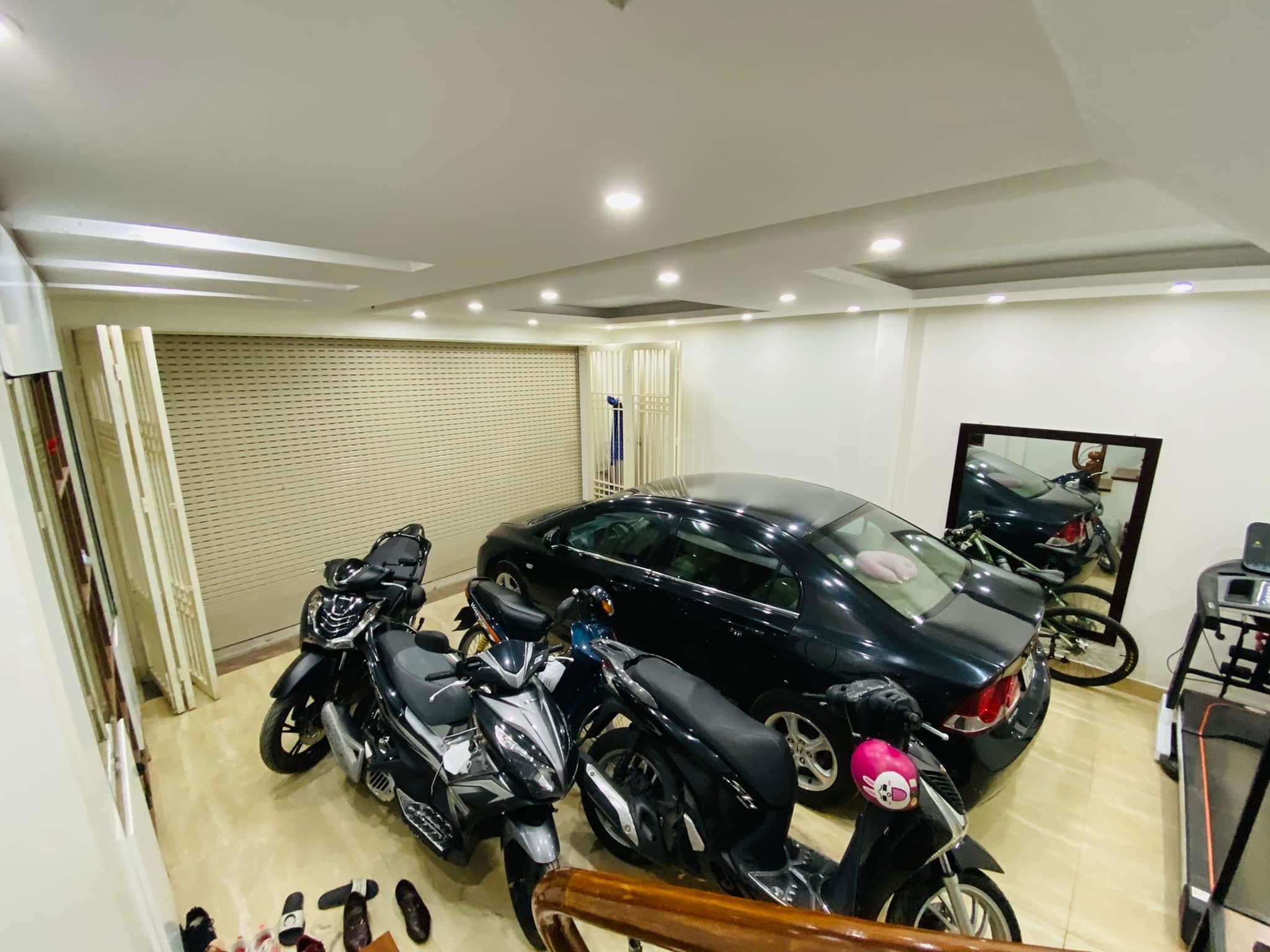 Bán Nhà Đẹp Gara Ô Tô Ngõ 381 Nguyễn Khang Cầu Giấy. 40m2, MT 5m