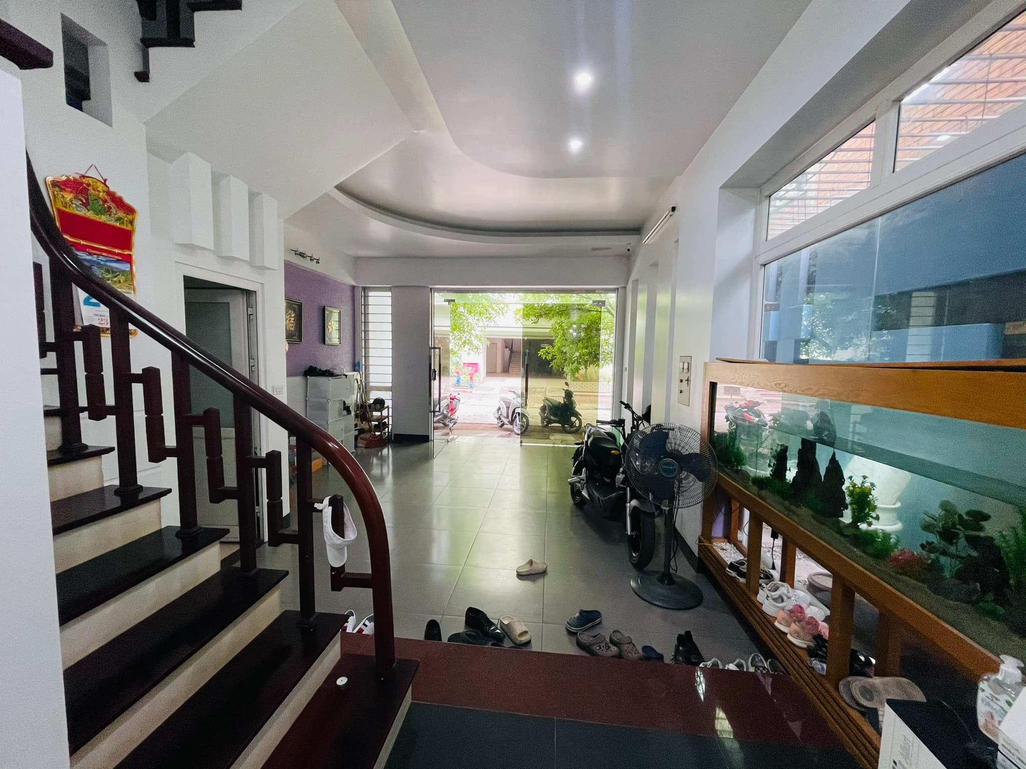 KHU VIP-PHÂN LÔ-GARA ÔTÔ-98M 12xTỶ-SÀI ĐỒNG LONG BIÊN-AN SINH TIỆN ÍCH ĐỈNH