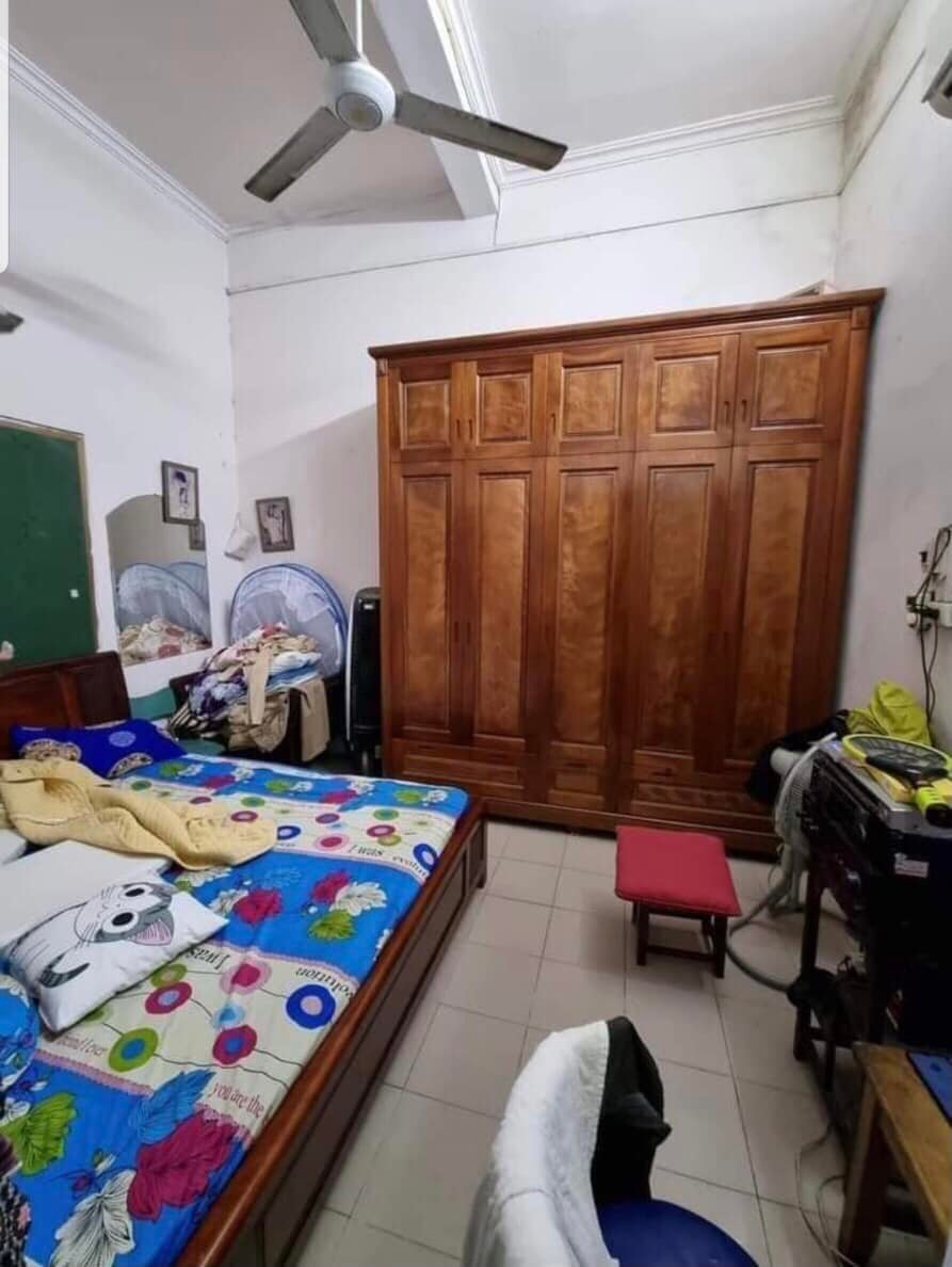 Nhà mặt phố Trung Phụng (360 Xã Đàn), 45m2, MT 4m, giá 14 tỷ, 0867195893