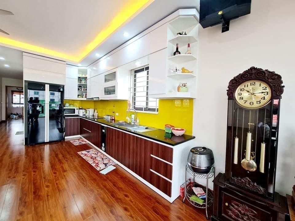 HOT- NHÀ MẶT PHỐ NGUYỄN SƠN LONG BIÊN VỊ TRÍ SIÊU ĐẸP