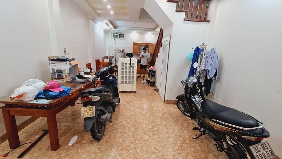 💥💥💥SIÊU PHẨM NHÀ ĐẸP PHỐ THANH NHÀN. HBT. HN. Gần Phố, Gần Trường. DT 41m x 4 Tầng, Mt 4.1m. Giá 5.35 tỷ💥💥💥