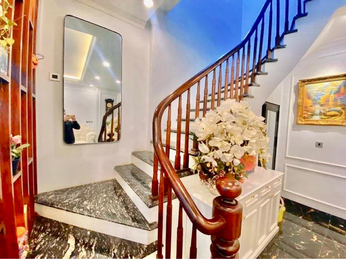 Bán nhà phố Nguyễn Xiển 140 Khuất Duy Tiến Thanh Xuân DT 55/50m2 4 Tầng MT 4.6m