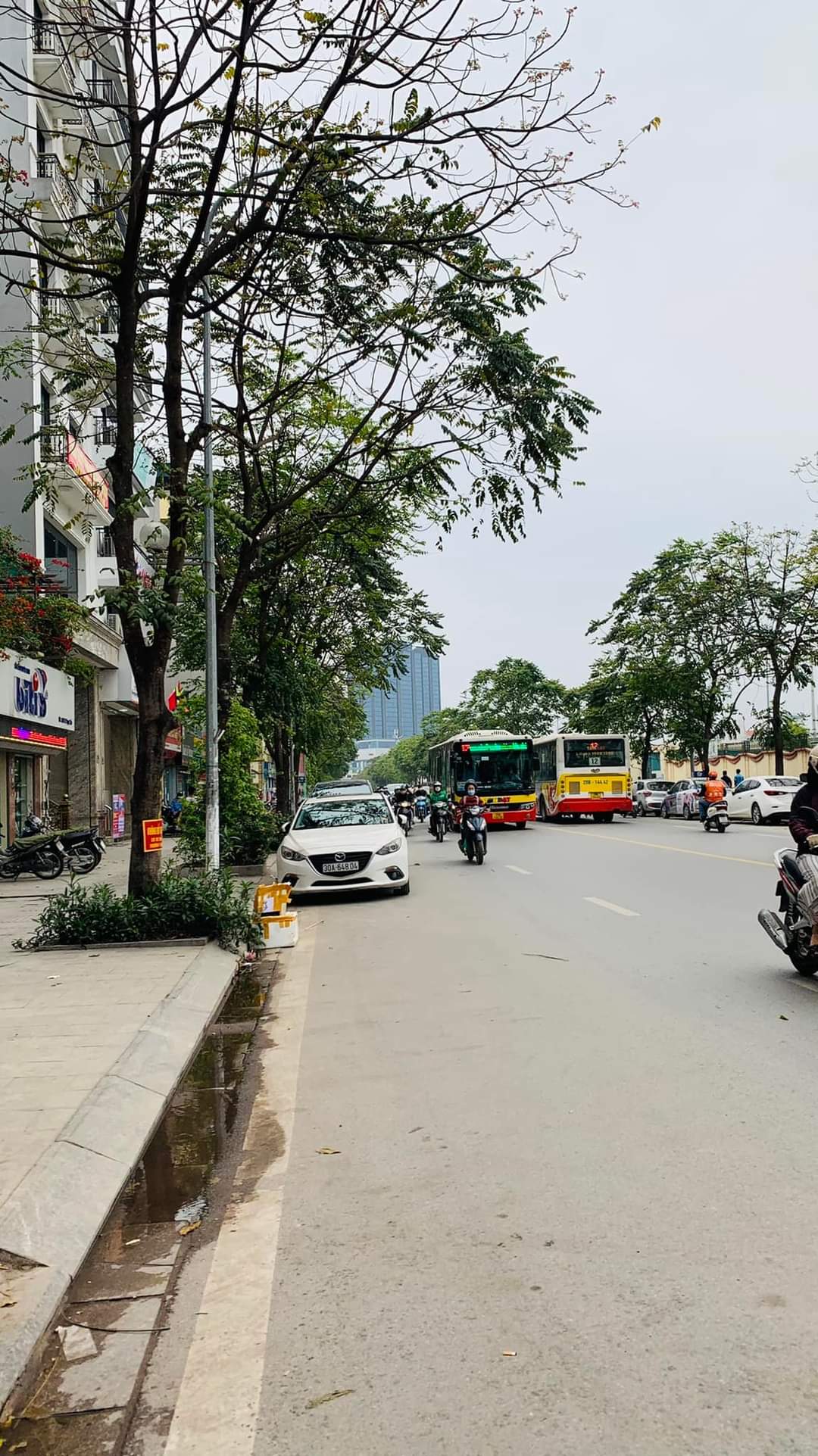 Nhà cấp 4 phố Lê Trọng Tấn, Thanh Xuân 46m2 MT 3.6m 8.1 tỷ, phân lô ô tô tránh 30m ra phố