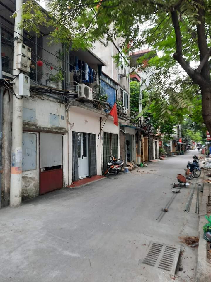 BÁN NHÀ SIÊU RẺ, KHÔNG LỖI PHONG THỦY .DIỆN TÍCH 77M, 6TẦNG,NHỈNH 16TỶ.NGÕ 299 HOÀNG MAI .HOÀNG MAI