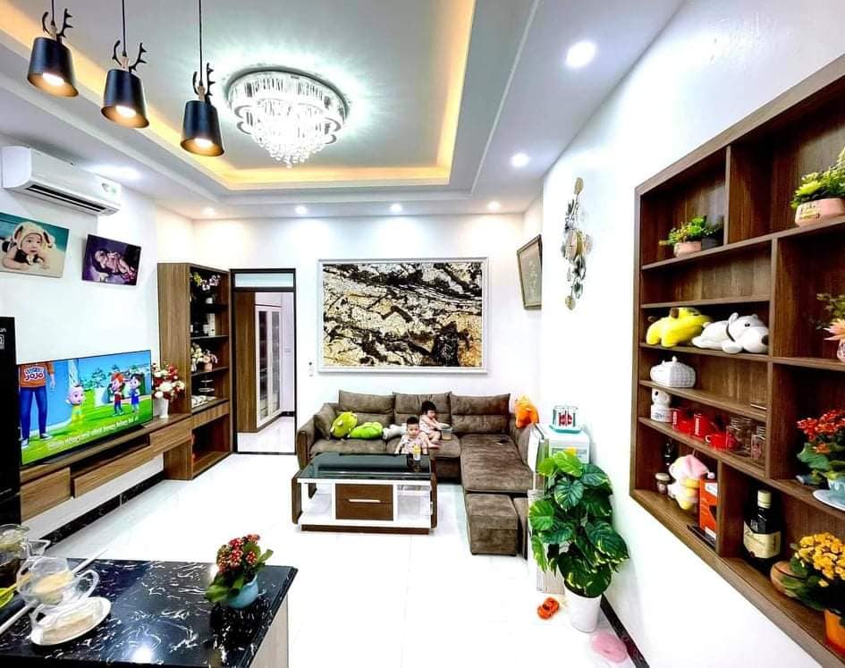 BÁN TÒA APARTMENT PHỐ NGHĨA TÂN, CẦU GIẤY, DT 150M2 x MT 10M, 8T THANG MÁY, LÔ GÓC, CHỈ 30 TỶ