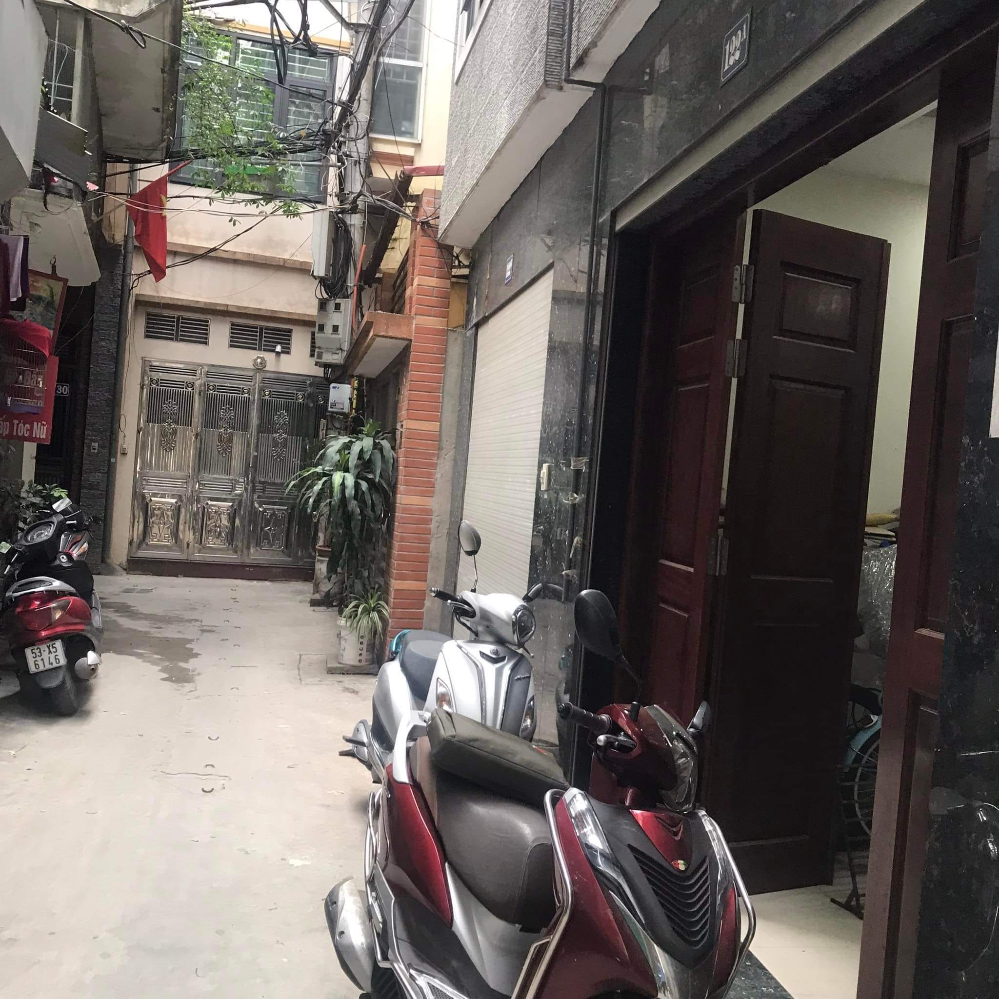 Bán nhà ngõ 79 Cầu Giấy-nhà ở ngay-gần phố-gần ôtô-ngõ thông-35m-4.05 tỷ