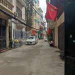 185m2