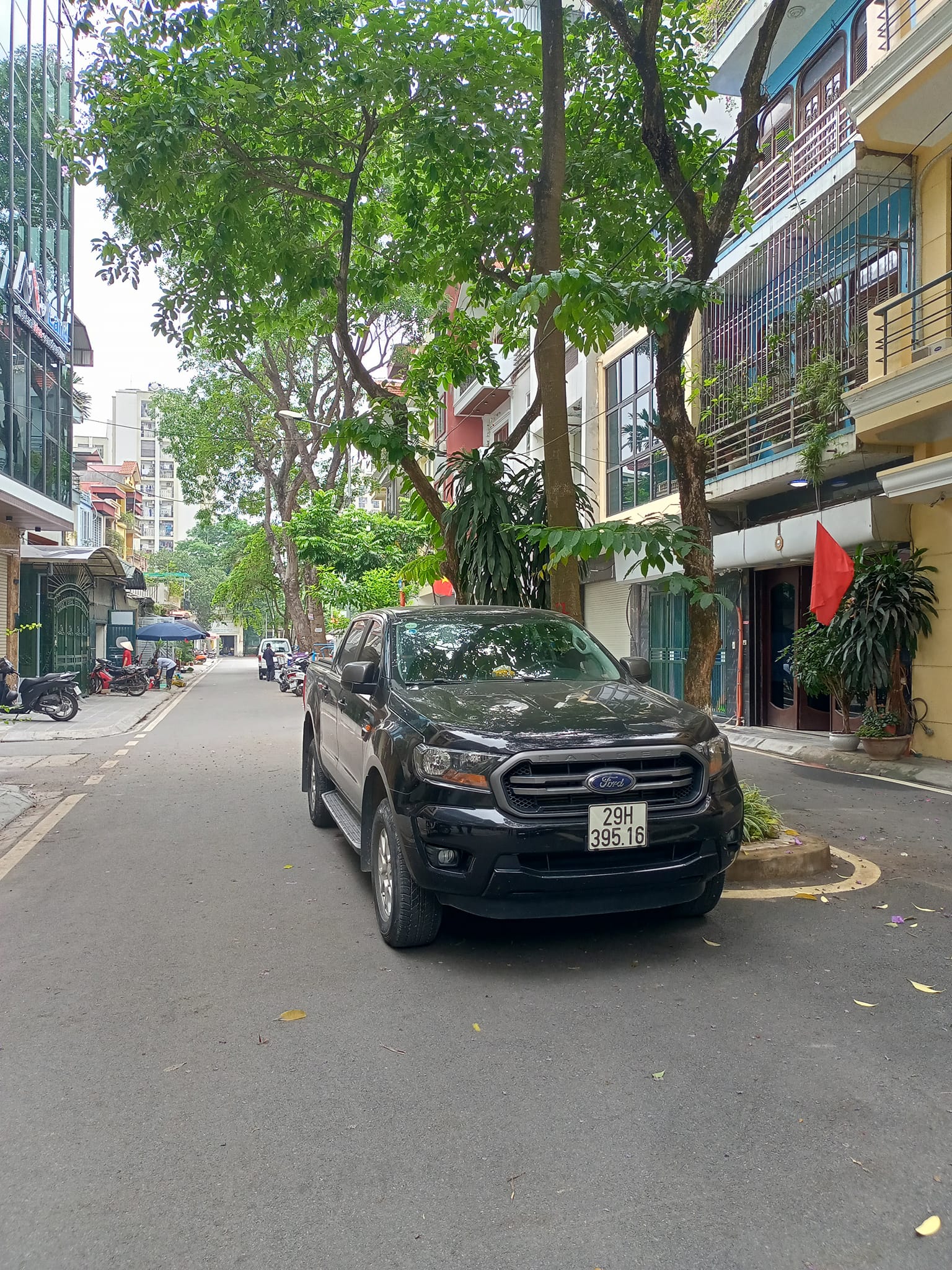 Bán nhà khu vip Nguyễn Văn Cừ, đường 10m, vỉa hè, kinh doanh, 95m2, MT 9m, giá 23 tỷ (có TL)