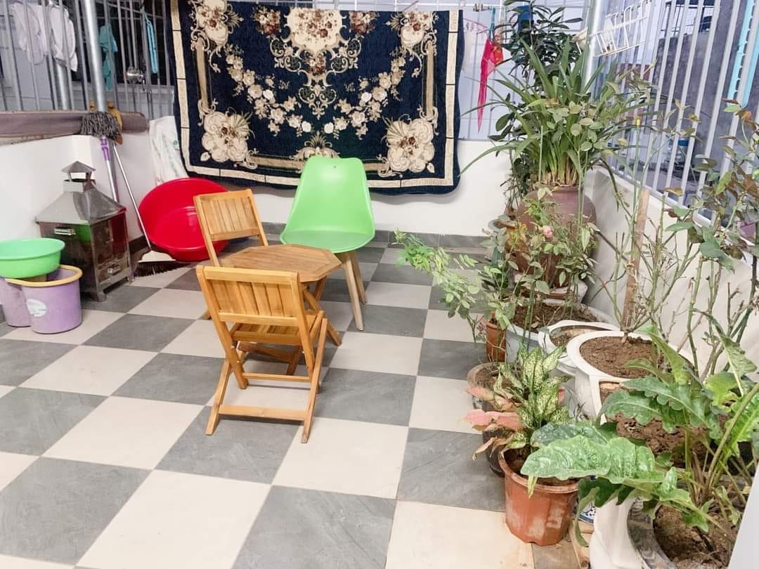 Bán nhà Khương Trung 40m2 6 tầng giá 4.5 tỷ LH em Vân 0384365907